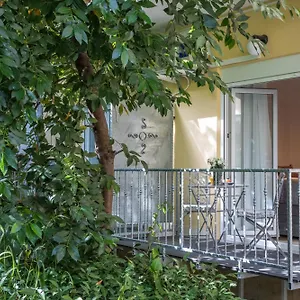 Frühstückspension Luxury With Balcony
