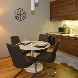 Crisogono Guest house