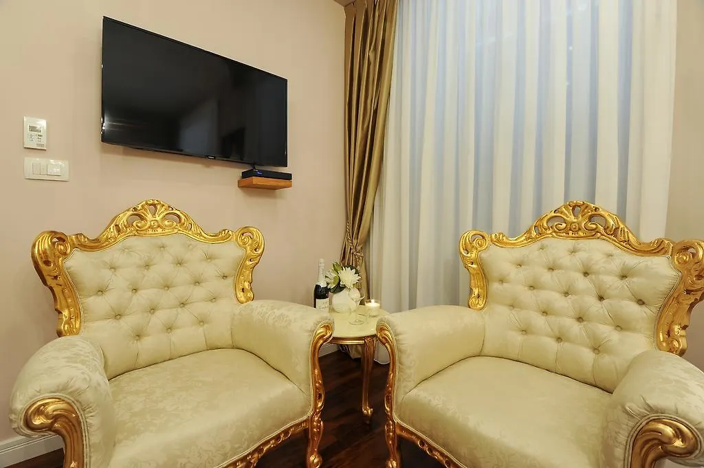 Silver & Gold Luxury Rooms Zadar 4*,